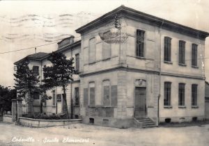 Foto Storica delle scuole elementari di Codevilla